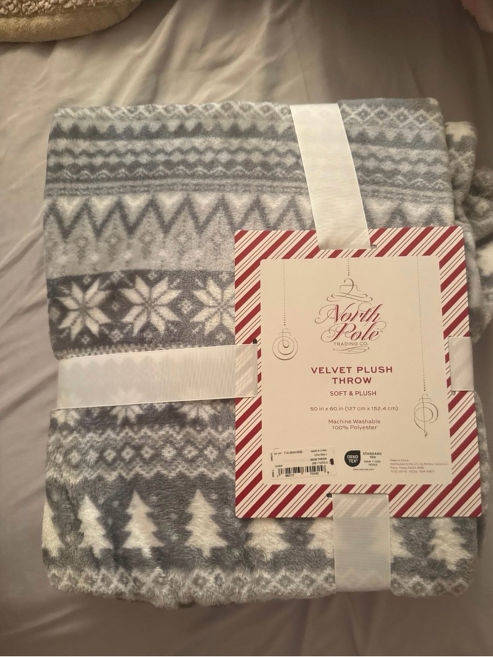 North Pole Trading Co. Velvet Plush Throw - Gray Snowflake